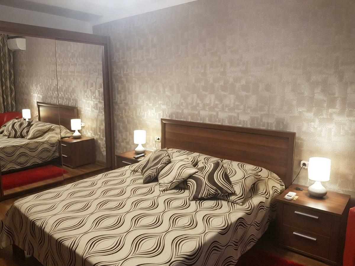 شقة Casa Mirage كرايوفا المظهر الخارجي الصورة